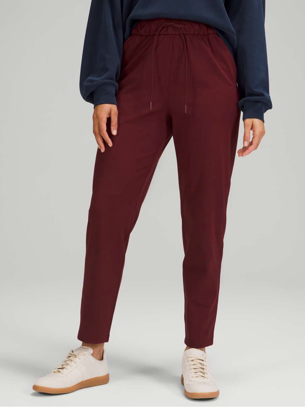 Lululemon Keep Moving 7/8 Pant Size 6 Red Merlot